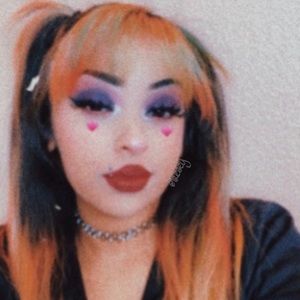 Meet your Posher, Karina